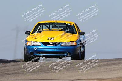 media/Oct-26-2025-CalClub SCCA (Sun) [[8ce1e69566]]/Group 4/Grapevine/